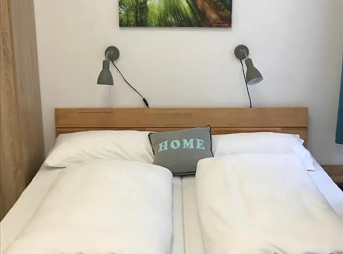 Saralo 1050 * Vídeň